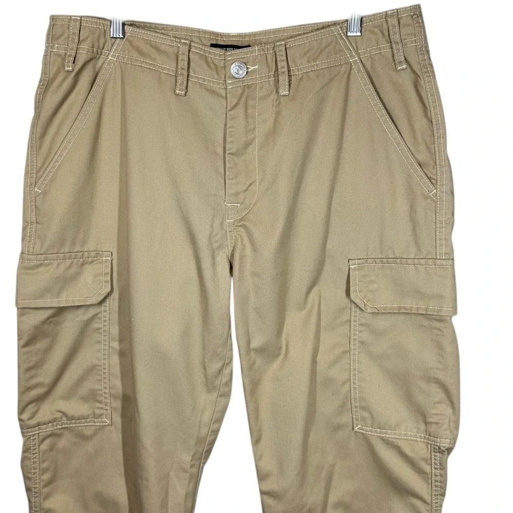 TRUE RELIGION Men's 33 Travertine colored Lightweight Cargo Pants